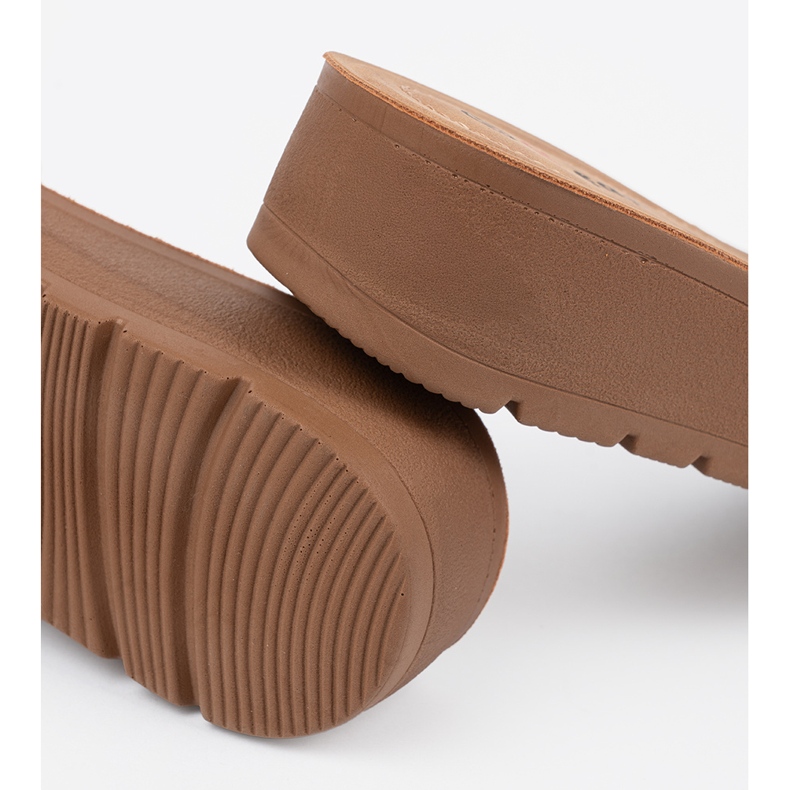 Seastar A fekete flip flopok arany bilincsel díszítve 1 Seastar A fekete flip flopok arany bilincsel díszítve 1