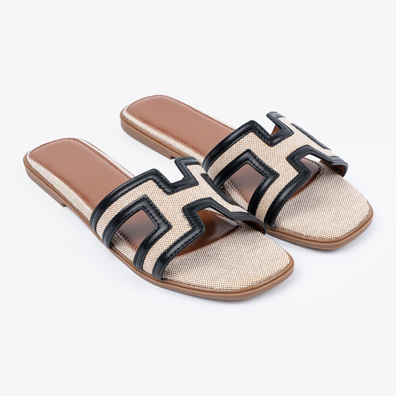 Seastar Papucs dekoratív kivágásokkal fekete 1 Seastar Papucs dekoratív kivágásokkal fekete 1