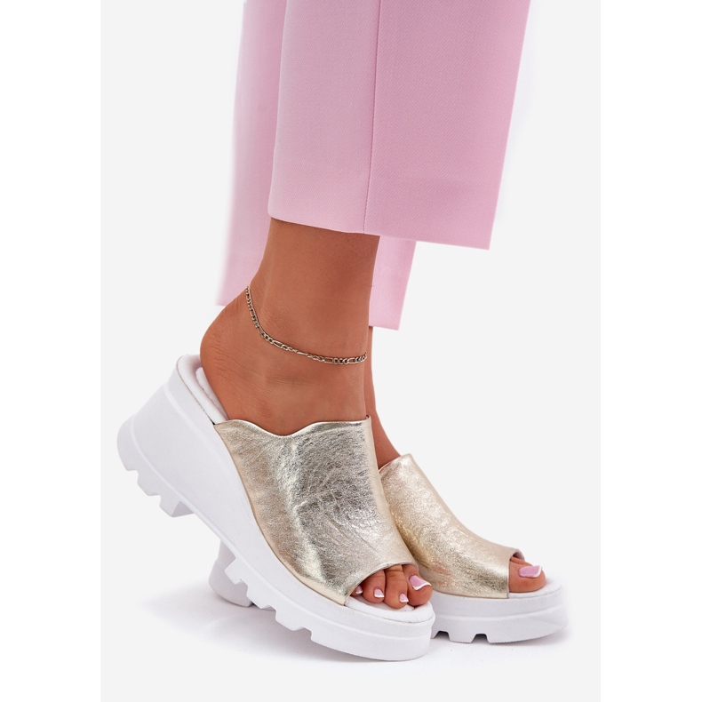 Bőr ékek az Artiker 56C0435 PLN -n aranysárga 1