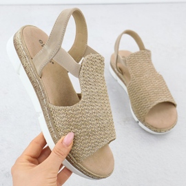 EVento Női szandál egy platformon csúszott bézs 8828 bézs 1