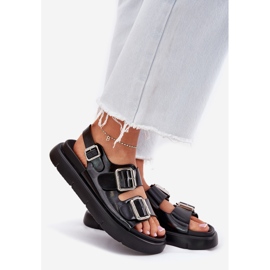 Big Star Bőr lakkozott női szandál nagy csillaggal RR2746662 fekete csatok 1