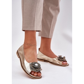 Bőr balerinák csupasz ujjakkal és Zazoo virág 1870 Zlotys aranysárga 2