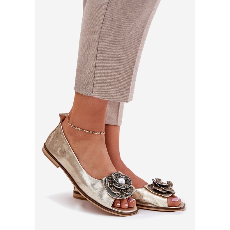 Bőr balerinák csupasz ujjakkal és Zazoo virág 1870 Zlotys aranysárga 1