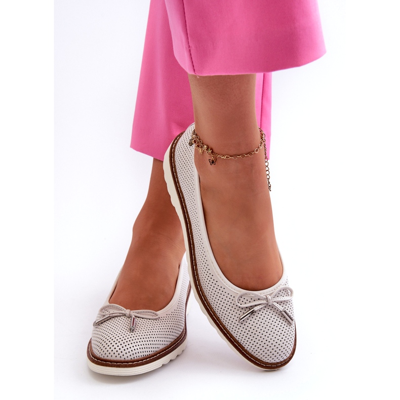 Női áttört balerinacipő természetes bőrből Maciejka P6509-11 fehér 4