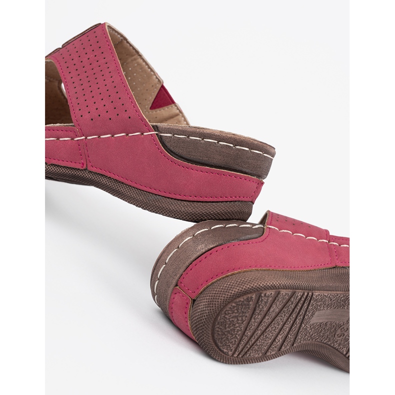 Shelvt Vörös női papucs a platformon piros 1