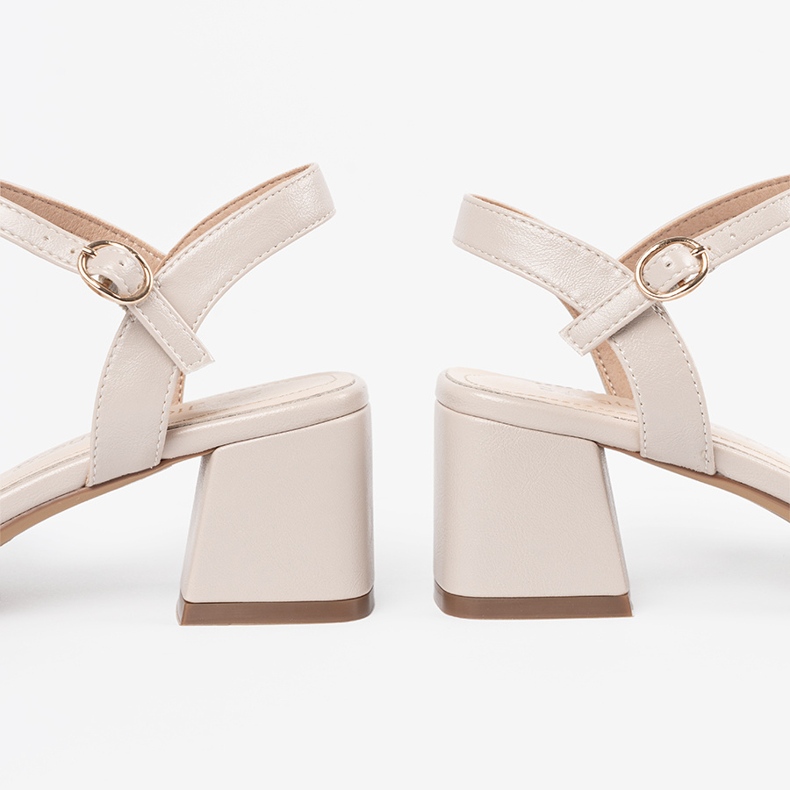 Női bézs szandál sergio leone 1