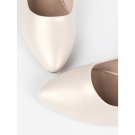 Könnyű bézs pumpák sergio leone 1