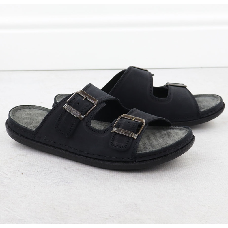 Bőr kényelmes férfi papucs csatos fekete T.Sokolski Fs M01 2