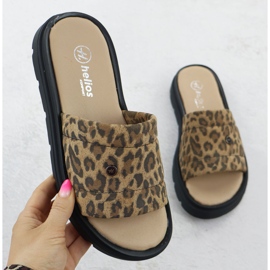 Női bőr papucs a platformon Bézs Helios 156.731 1