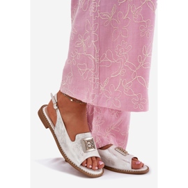 S.Barski Elegáns, lapos sarkú női szandál S. Barski KV51-082 ezüst díszével 1