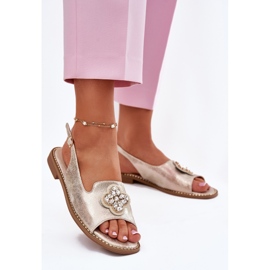 S.Barski Lapos sarkú női szandál dekoratív részletekkel S. Barski KV51-080 PLN aranysárga 2