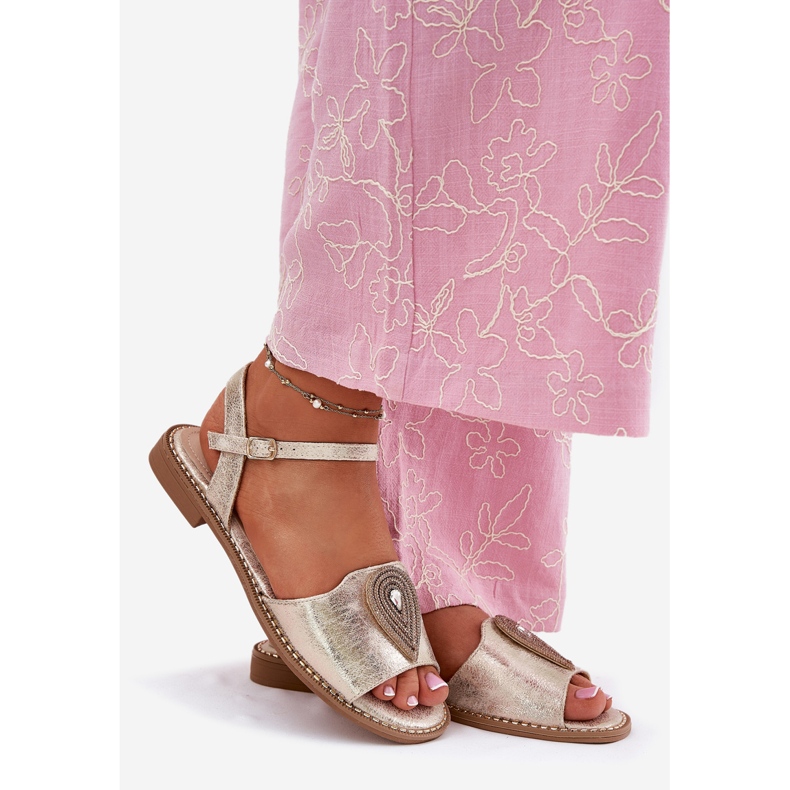 S.Barski Női lapos sarkú szandál S. Barski KV51-098 díszjével zloty aranysárga 1