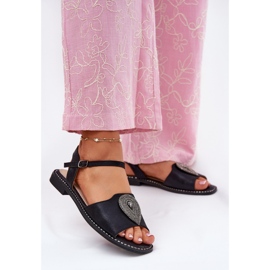 S.Barski Női lapos sarkú szandál díszes S. Barski KV51-098 fekete 2