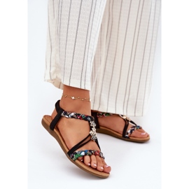 EVento Női szandál csapokkal és fonott csíkokkal fekete 2