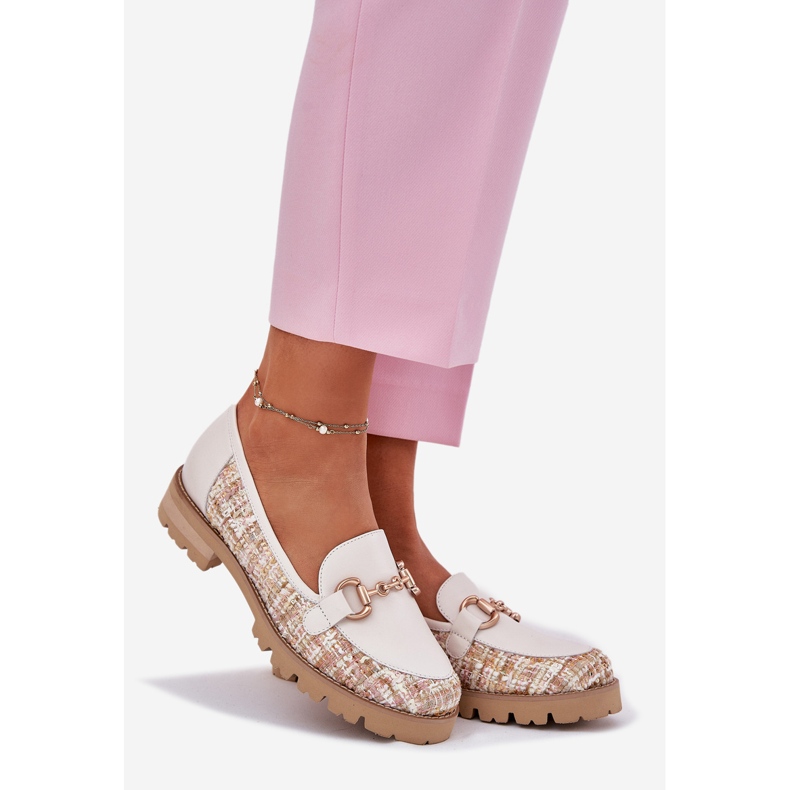 Női bőr lehajok arany részletekkel Laura Messi 2938 könnyű bézs 1