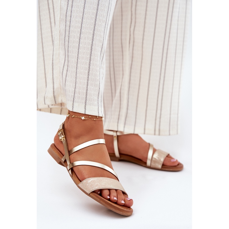 Maciejka lapos sarkú női bőr szandál 06966-25 PLN aranysárga 2 Maciejka lapos sarkú női bőr szandál 06966-25 PLN aranysárga 2