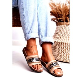 EVento Női BeNice bézs papucs parafán strasszokkal 2