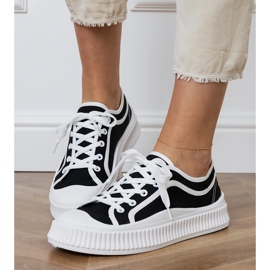 Fekete női platform tornacipő 2