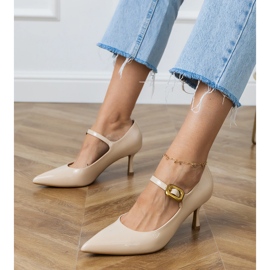 Bézs klasszikus szivattyúk dekoratív csatkal 1