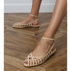 Bézs női lapos szandál épített --up 2