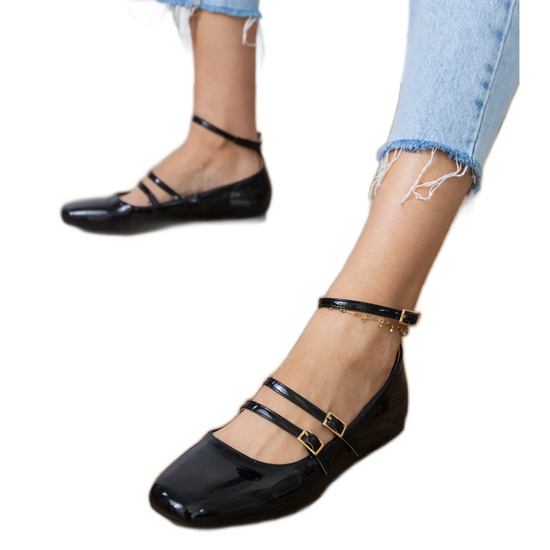 A fekete balerinák csattal laktoltak 2