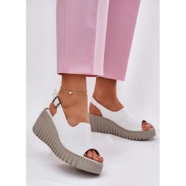 ARTIKER Női szandál természetes bőrből, ék arter 54C0786 fehérhez 2