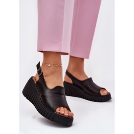 ARTIKER Női szandál természetes bőrből, ék arter 54c0791 fekete 2