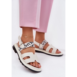 Vinceza Vinceeza 66780 bézs leopárd szandál lapos sarkú sarkú 2