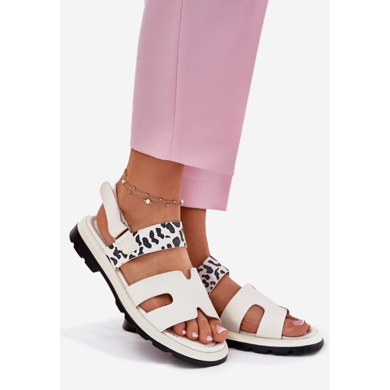 Vinceza Vinceeza 66780 bézs leopárd szandál lapos sarkú sarkú 1