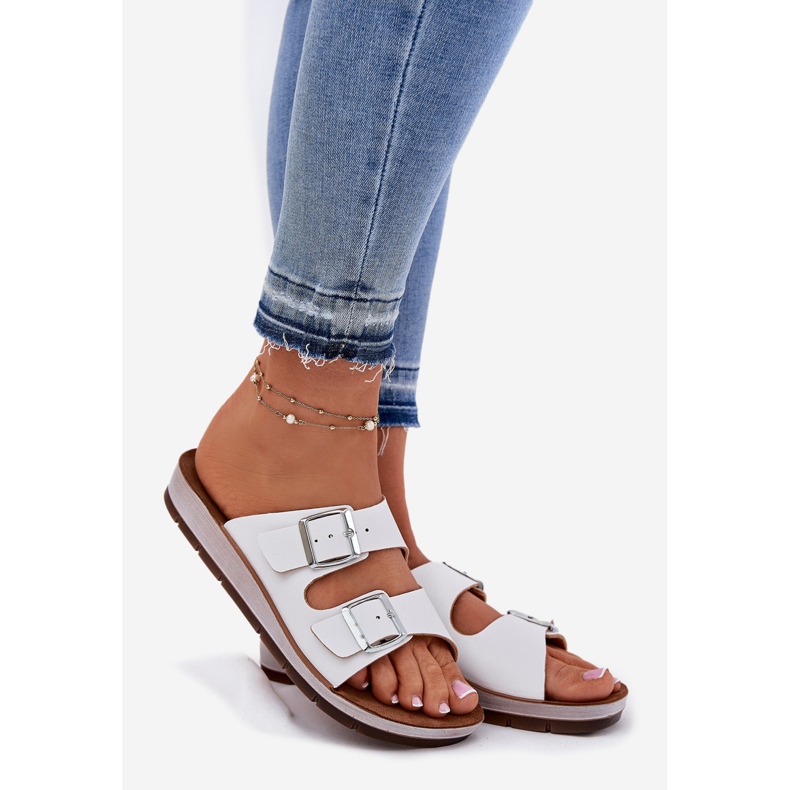 Női papucs flopok inblu csatkal CP000042 fehér 1