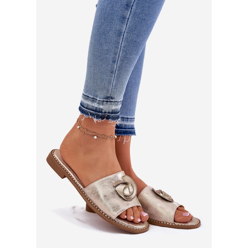 S.Barski Lapos sarkú női papucs dekoratív KV51-007 Zloty részletekkel aranysárga 1