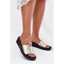 S.Barski Női bőr flip-flopok dekoratív KV51-034 aranycsíkkal aranysárga 2