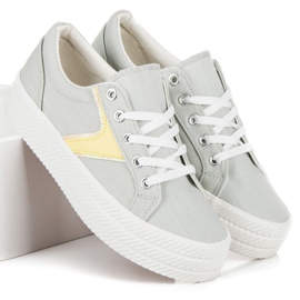 Kylie Cipők a platformon szürke 2 Kylie Cipők a platformon szürke 2