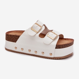 Női papucs flopok csatokkal egy hatalmas platformon fehér 1 Női papucs flopok csatokkal egy hatalmas platformon fehér 1