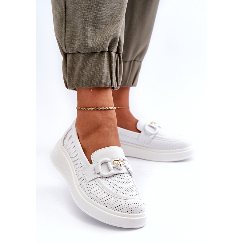 S.Barski Női bőrkosárok a platformon Białe S. Barski LR720 díszítéssel fehér 3 S.Barski Női bőrkosárok a platformon Białe S. Barski LR720 díszítéssel fehér 3