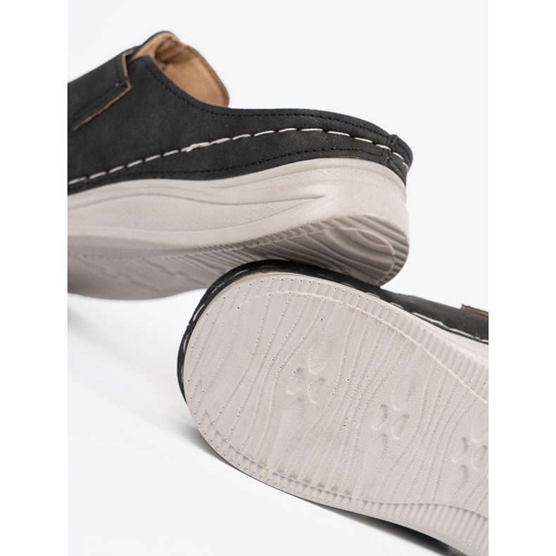 Seastar Fekete papucs teljes orrával és csatjával 1