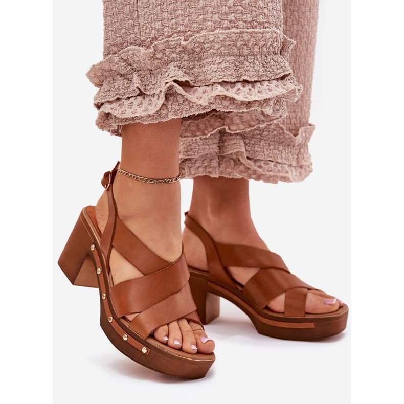 Bőrszandál a Zazoo 1081 barna oszlopon 1