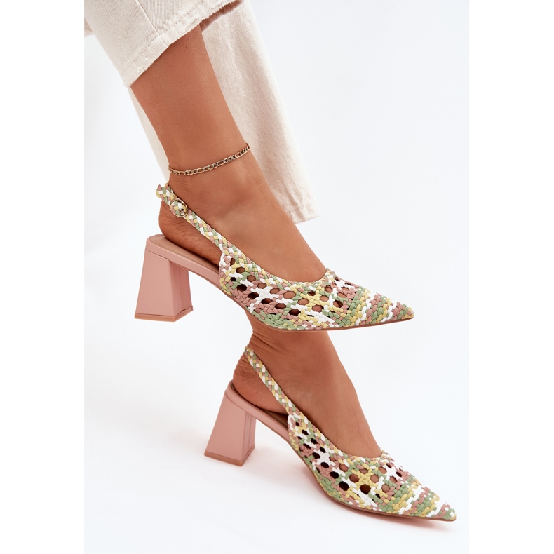 Szandál zsinórral a poszton rózsaszínű 1