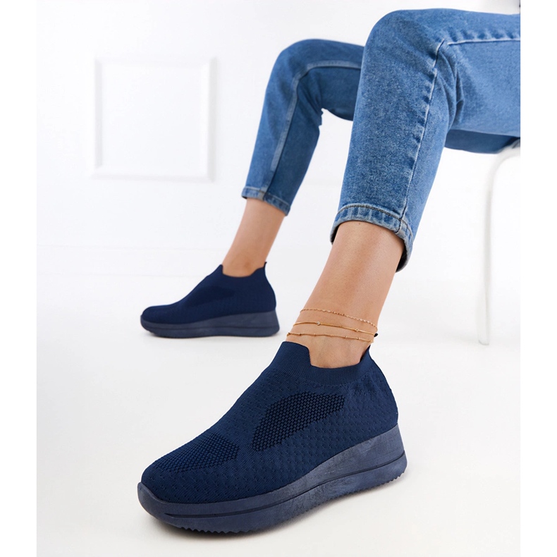 Sötétkék sötétkék cipők 2