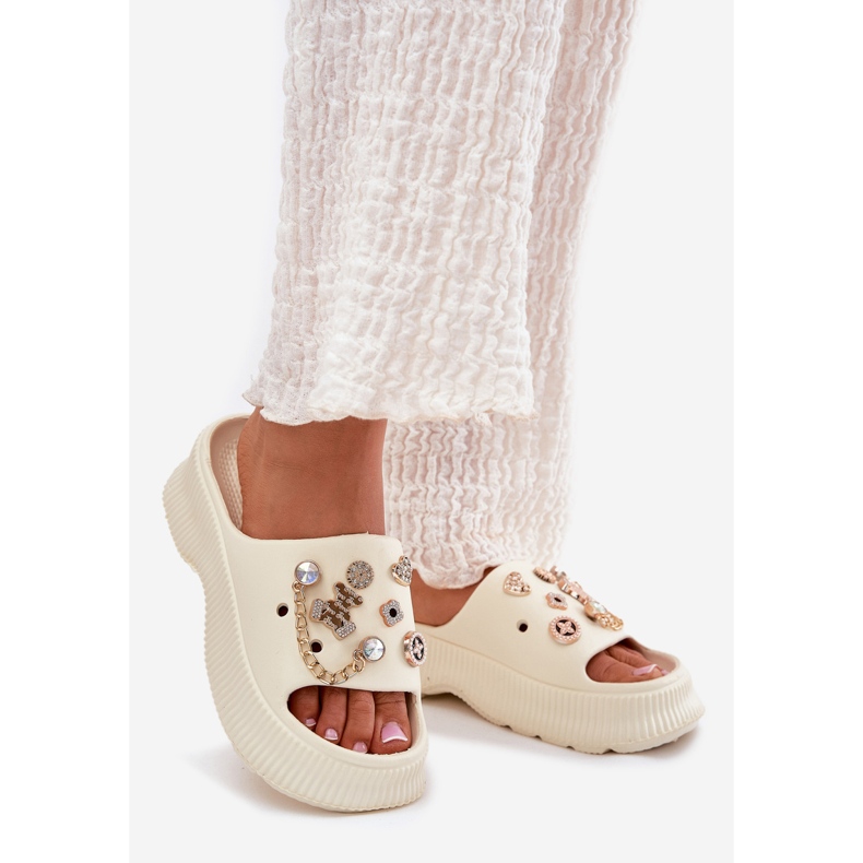 Női hab papucs aranycsapokkal lámpás koldus bézs 1 Női hab papucs aranycsapokkal lámpás koldus bézs 1