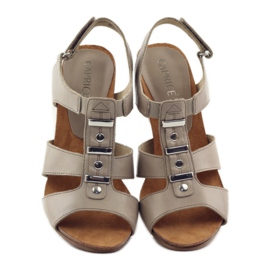 Caprice szandál női cipő tépőzárral 28309 barna sokszínű 4