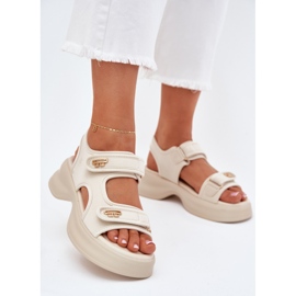 EVento Női szandál arany részletekkel bézs 2