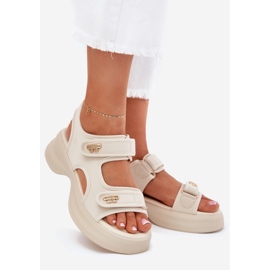 EVento Női szandál arany részletekkel bézs 1