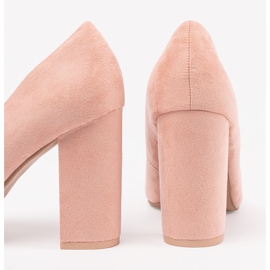 Seastar Világos rózsaszín szivattyúk az oszlopon 1