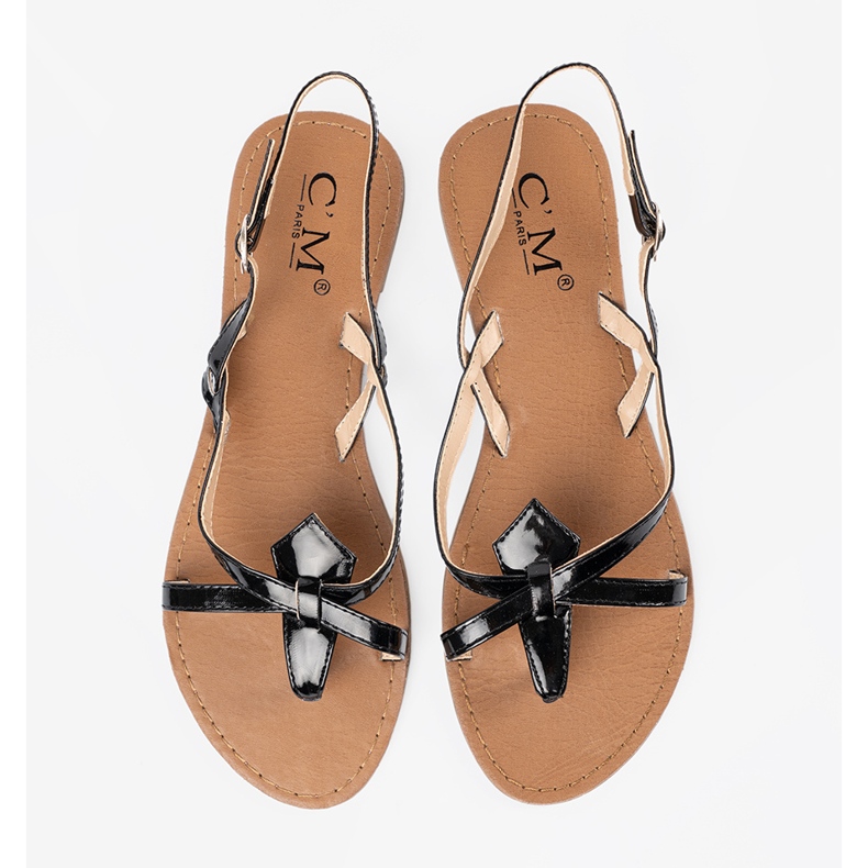 Fekete lapos szandál 1