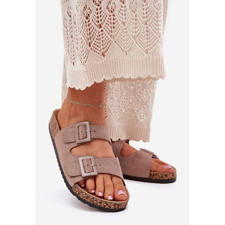 Női papucs egy parafa platformon, sötét blue csatokkal bézs 1 Női papucs egy parafa platformon, sötét blue csatokkal bézs 1