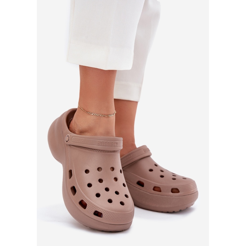 Big Star Női hab papucs flopok a masszív talpon lévő nagy csillagon RR274A121 Sötét bézs 1