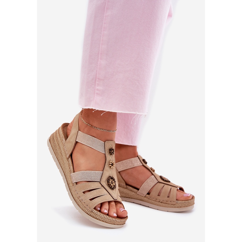 Női ék szandál inblu rv000015 bézs dekorációkkal 1