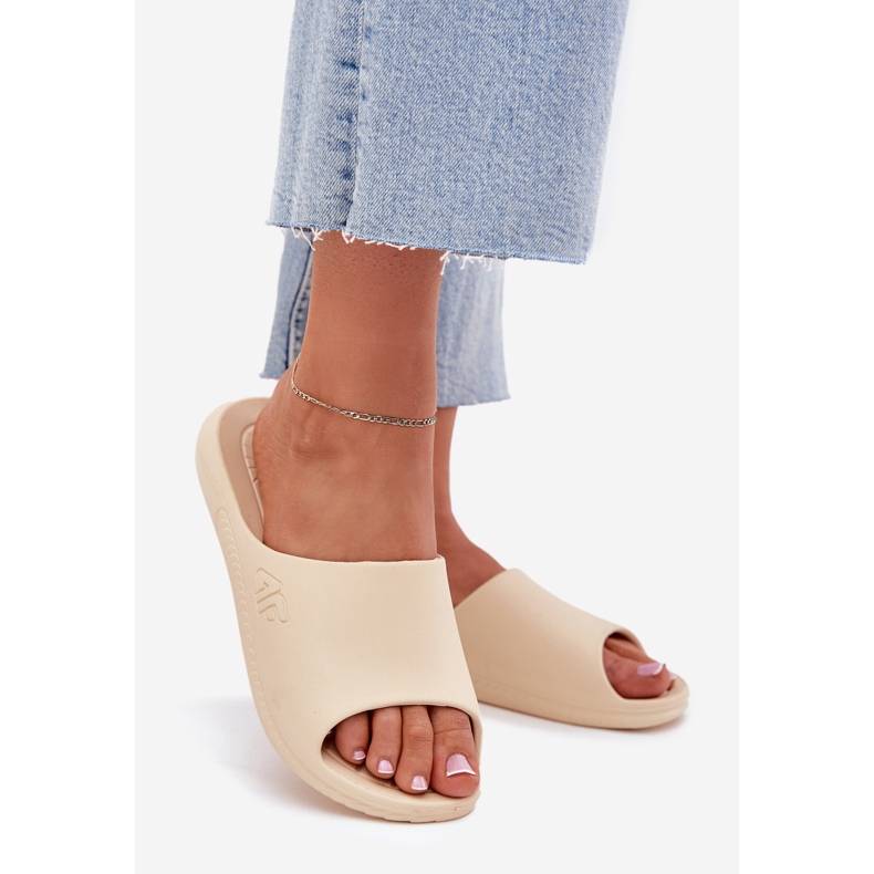 Női 4FM00FFFlifi093A-83S Bézs női papucs 1