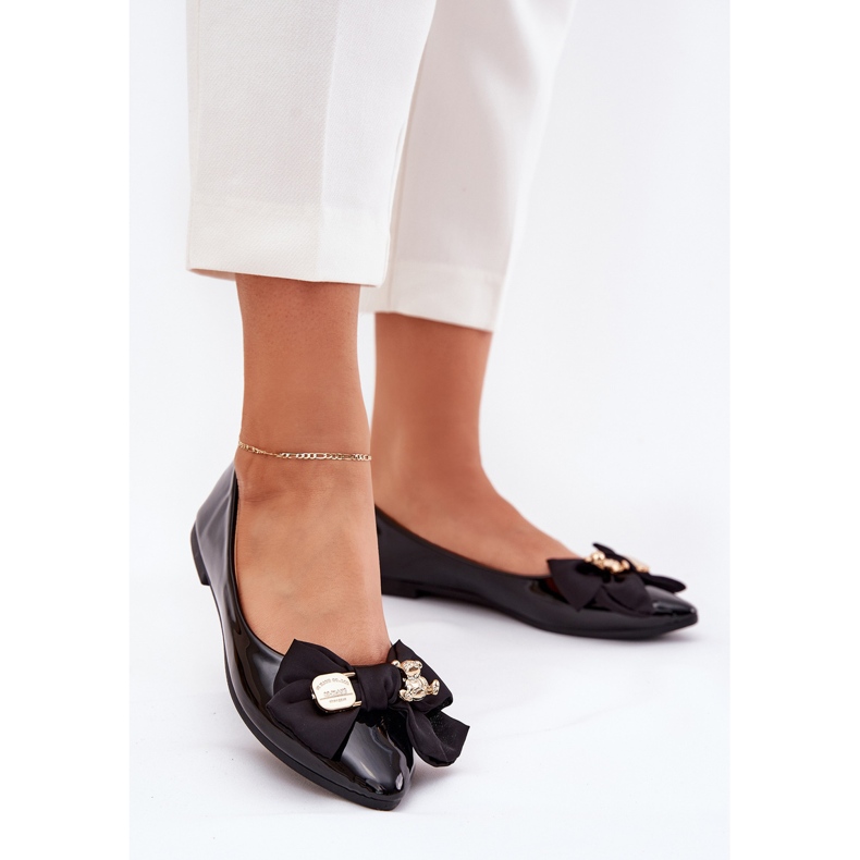 Festett balerinák íj és arany bross fekete 2